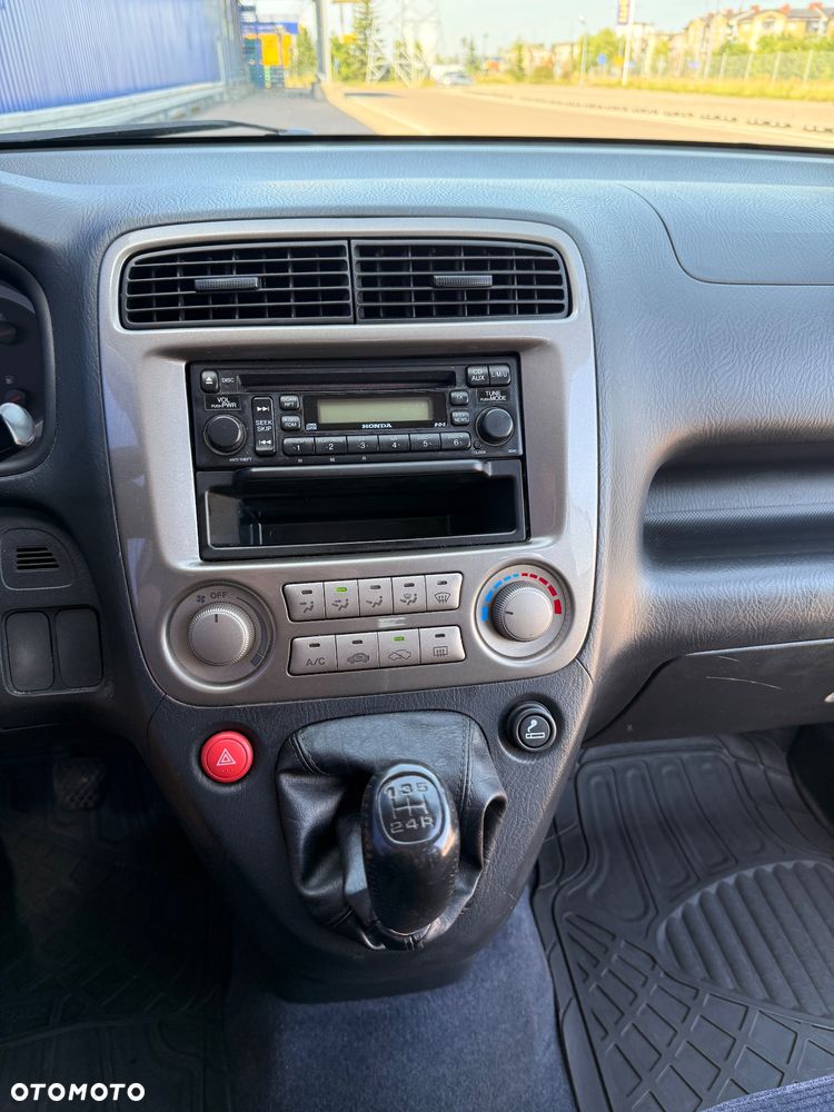 Honda Stream - 23