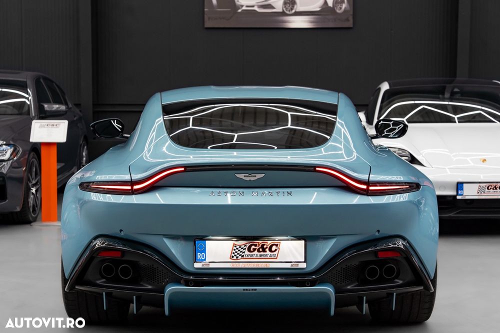 Aston Martin V8 Vantage Standard - 23