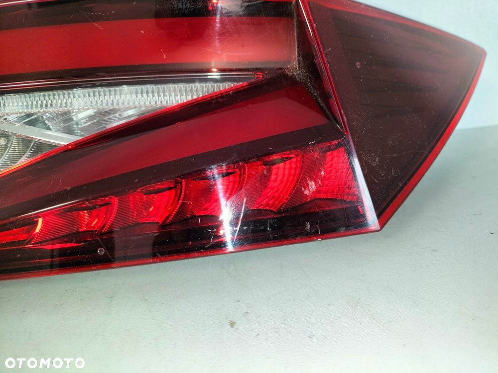 Lampa tylna tył prawa SKODA ENYAQ 21- LED - 5