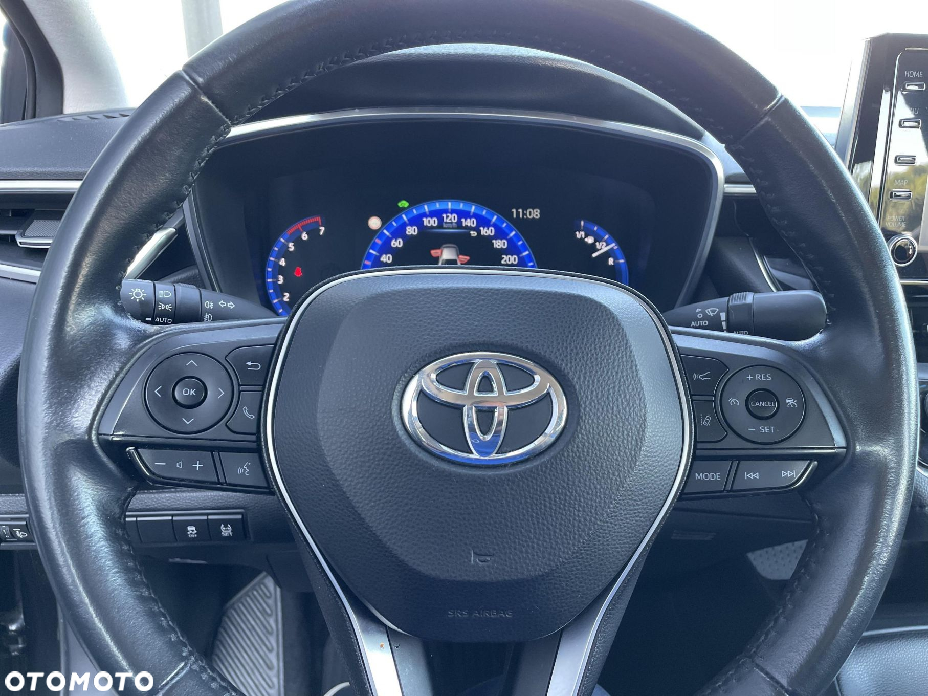 Toyota Corolla - 23