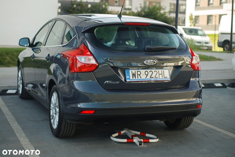 Ford Focus 1.6 Titanium - 9