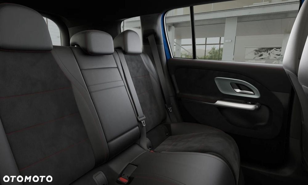 Mercedes-Benz GLB - 7