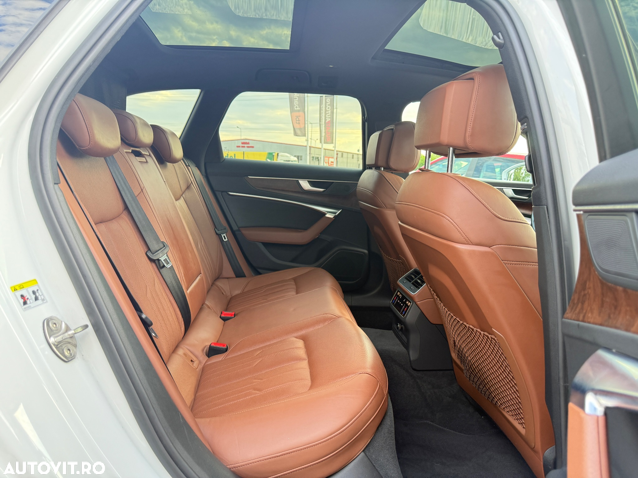 Audi A6 Avant 40 TDI quattro S tronic design - 7
