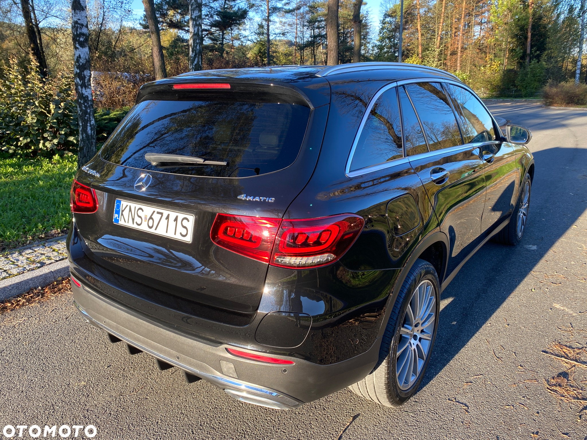 Mercedes-Benz GLC 300 d 4Matic 9G-TRONIC AMG Line - 4