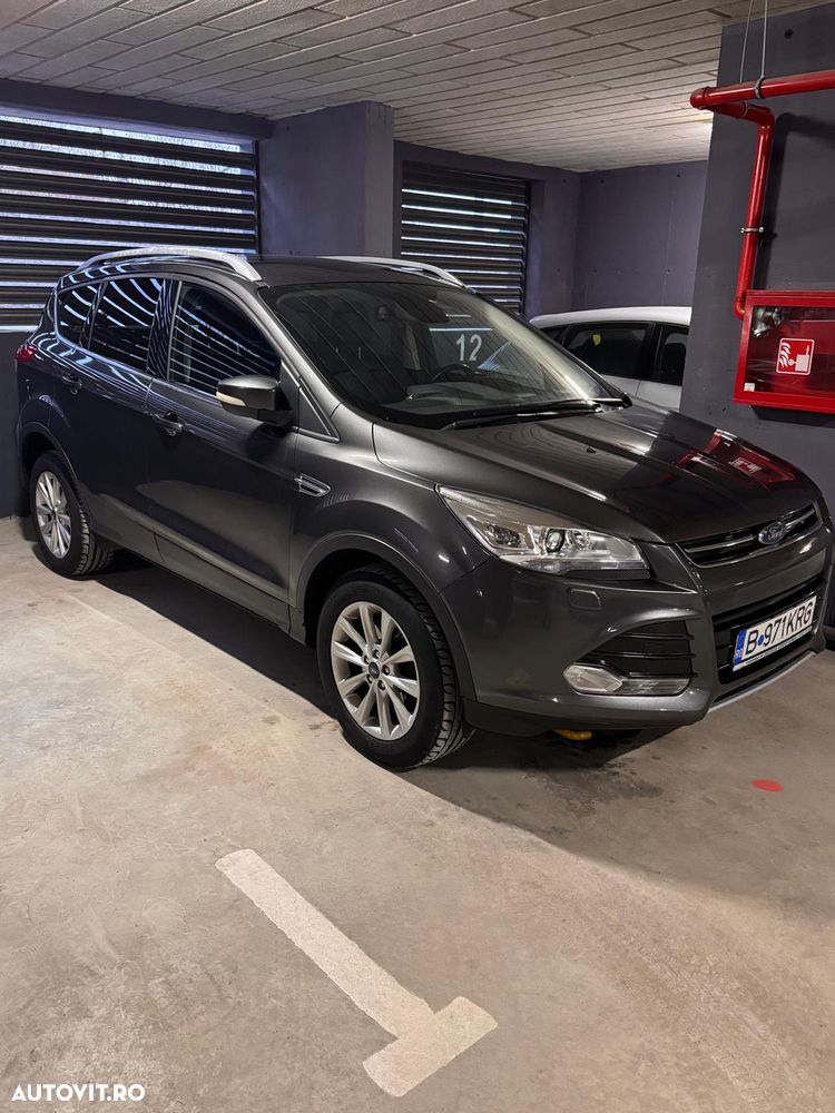 Ford Kuga - 1