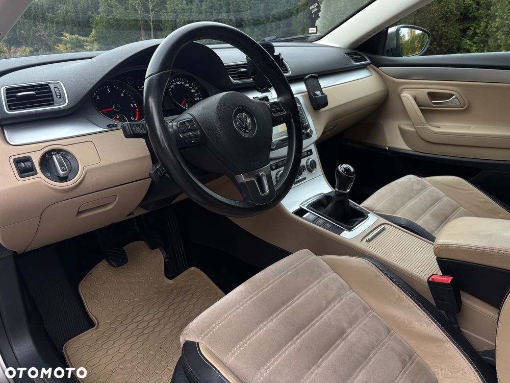 Volkswagen CC 2.0 TDI BlueMotion Technology - 5