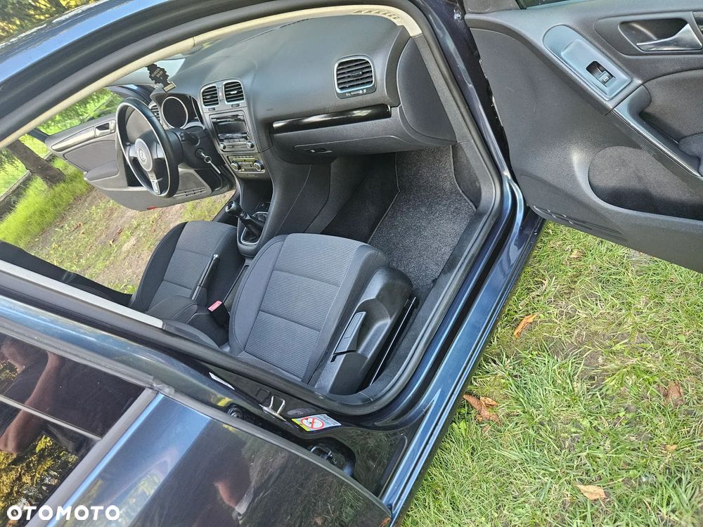 Volkswagen Golf - 15