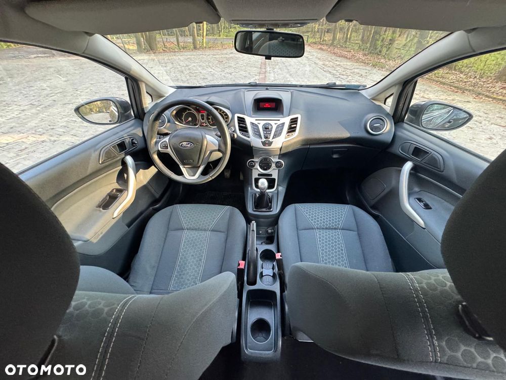 Ford Fiesta 1.6 Titanium - 15