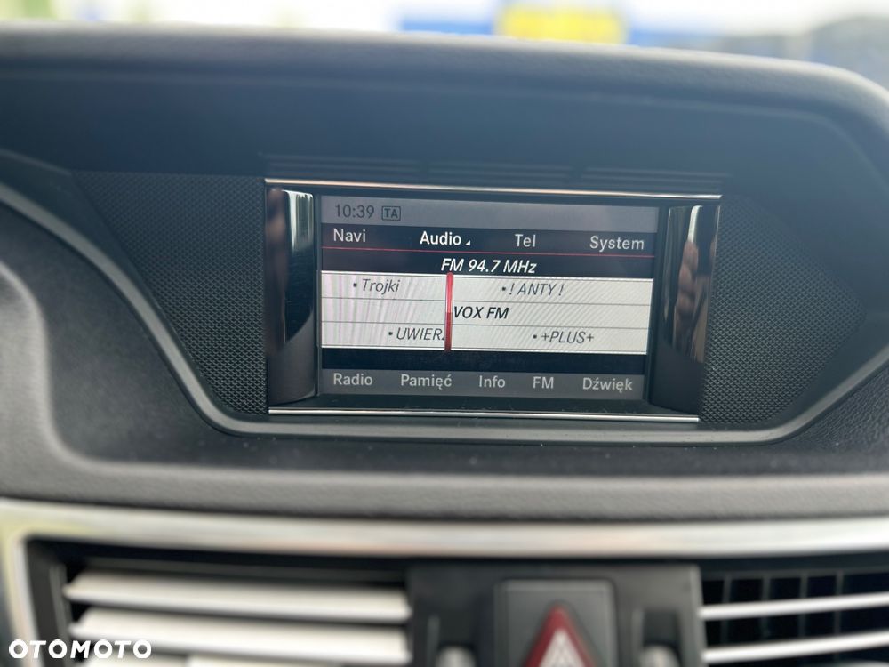 Mercedes-Benz Klasa E 200 CDI Avantgarde - 23