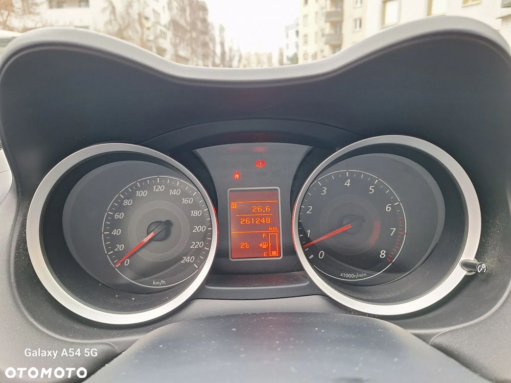 Mitsubishi Lancer 1.8 Intense - 35