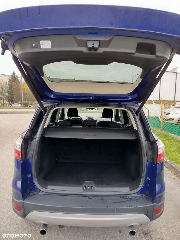 Ford Kuga - 8
