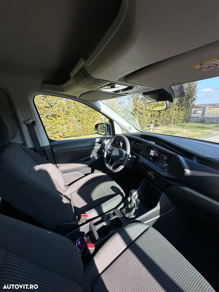 Volkswagen Caddy - 10