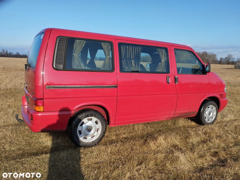 Volkswagen Multivan - 3