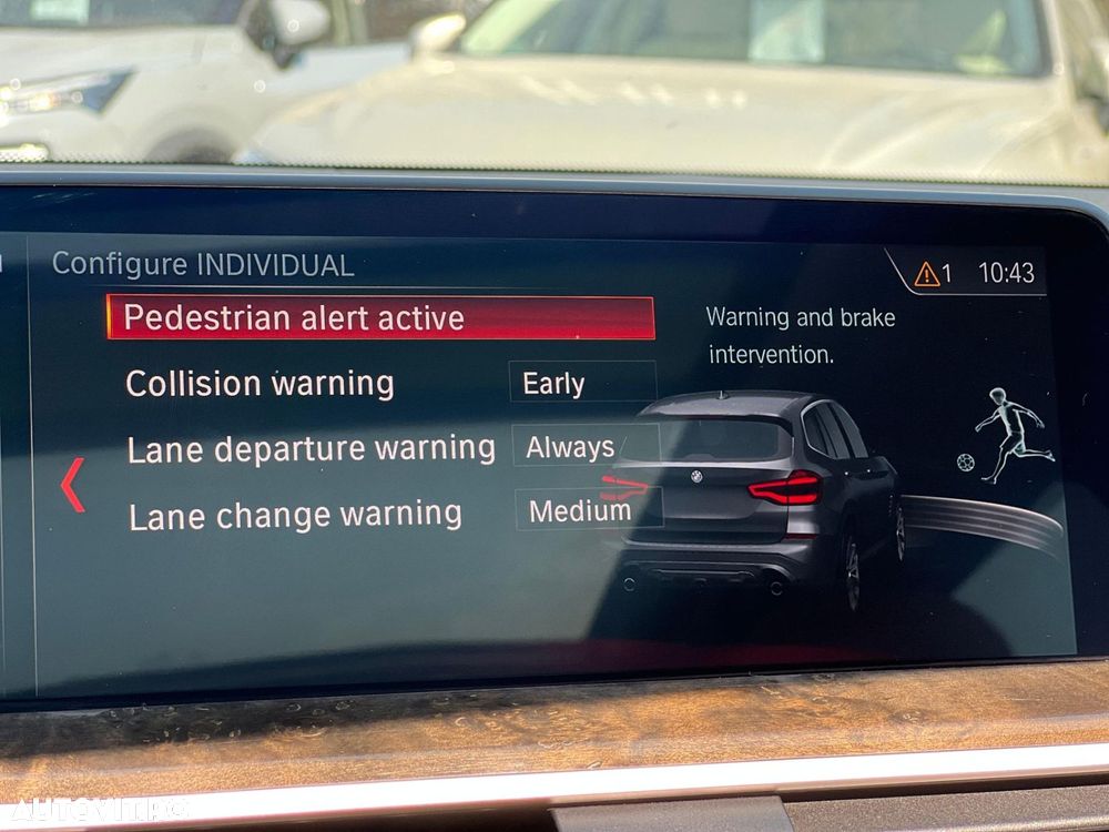 BMW X3 xDrive30i AT xLine - 28