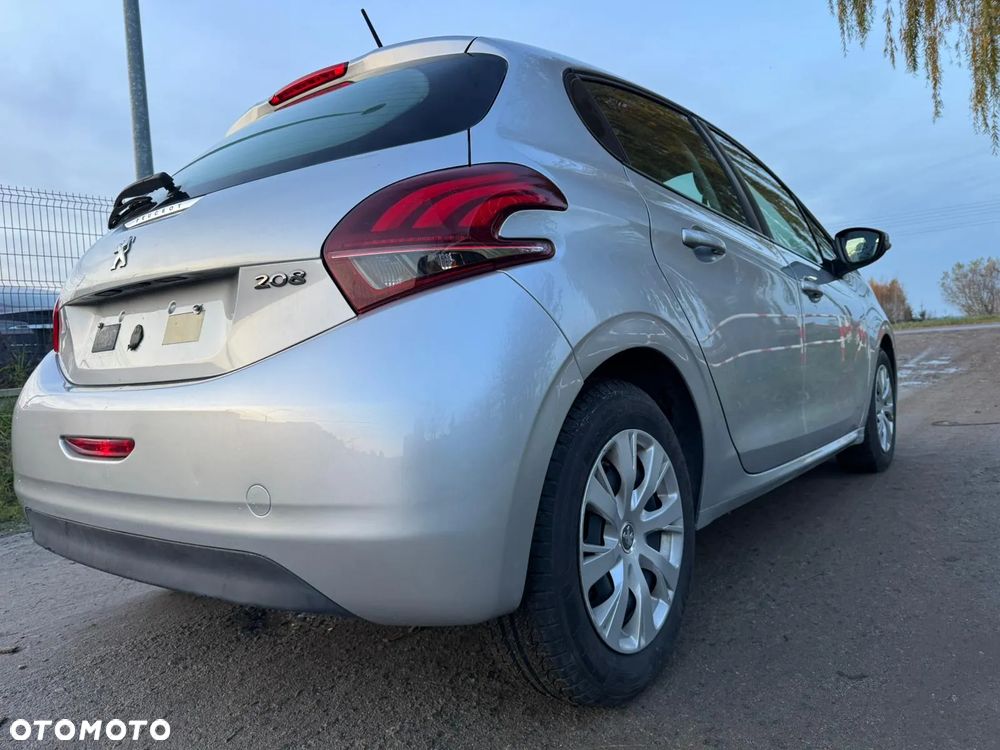 Peugeot 208 1.6 BlueHDi Active - 12