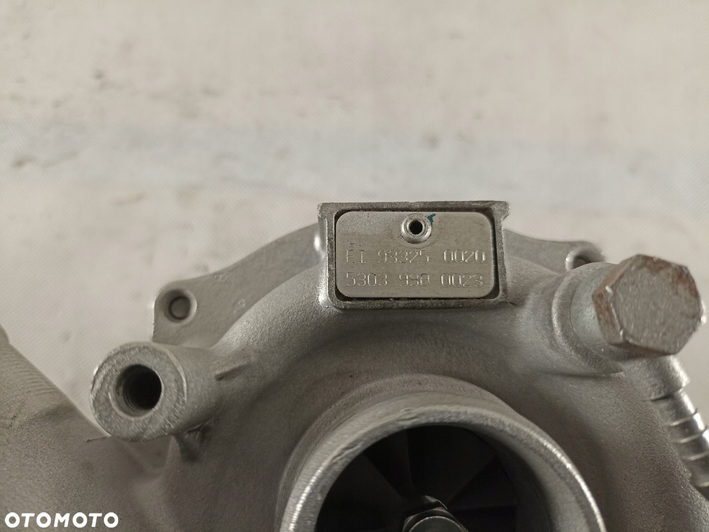 Citroen 2.0 HDI silnika 5303990023 TURBINA - 3