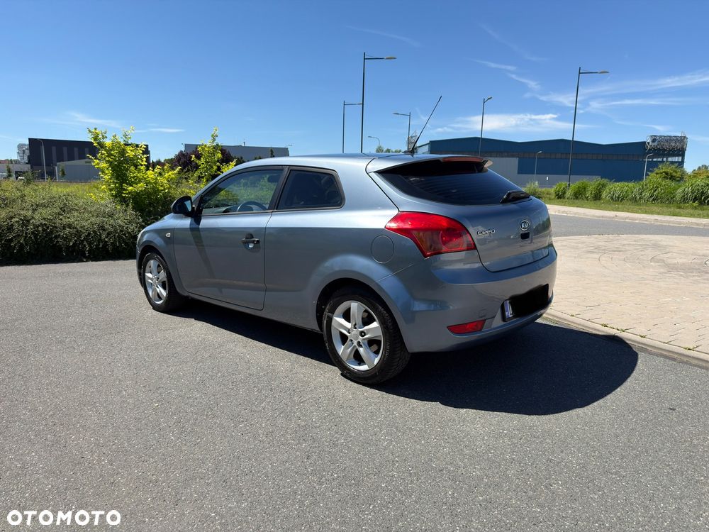 Kia ProCeed 1.6 Optimum - 11