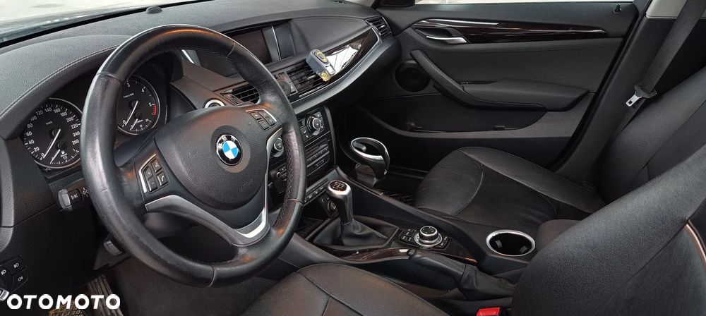 BMW X1 xDrive18d Sport Line - 10