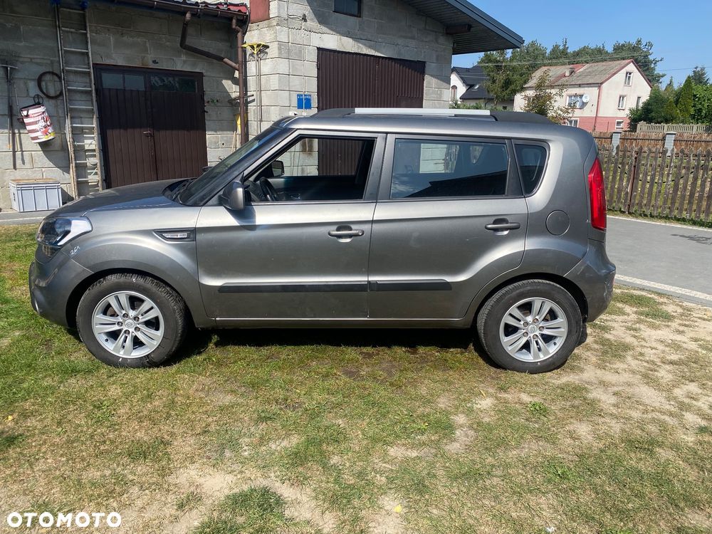 Ford Fiesta 1.6 Trend - 5