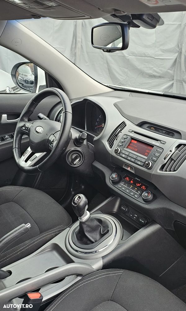 Kia Sportage 1.6 GSL MT 4x2 STYLE - 6