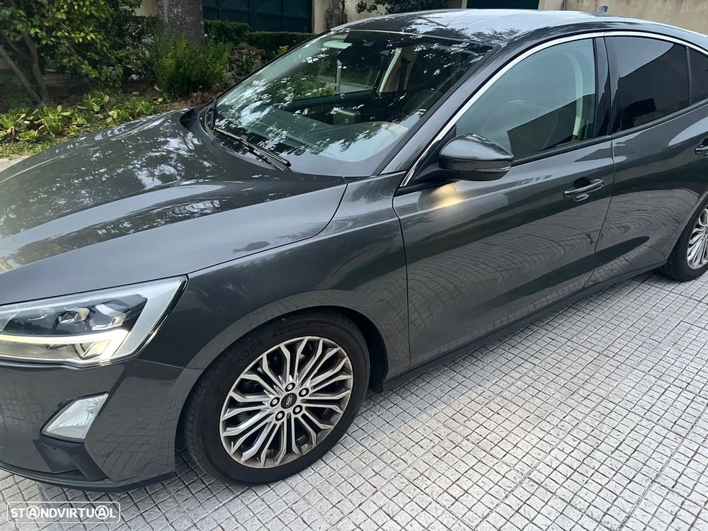 Ford Focus 1.5 TDCi ECOBlue Titanium - 6