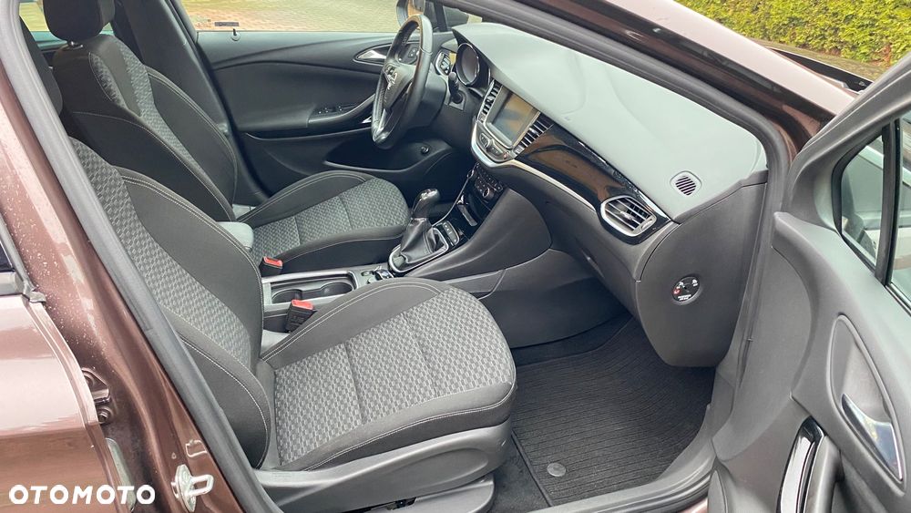 Opel Astra 1.6 D (CDTI) Start/Stop Business - 10