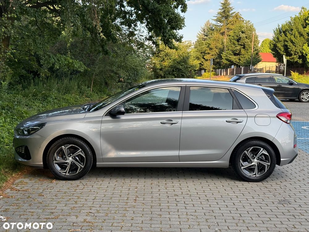 Hyundai i30 1.5 DPI Smart - 24