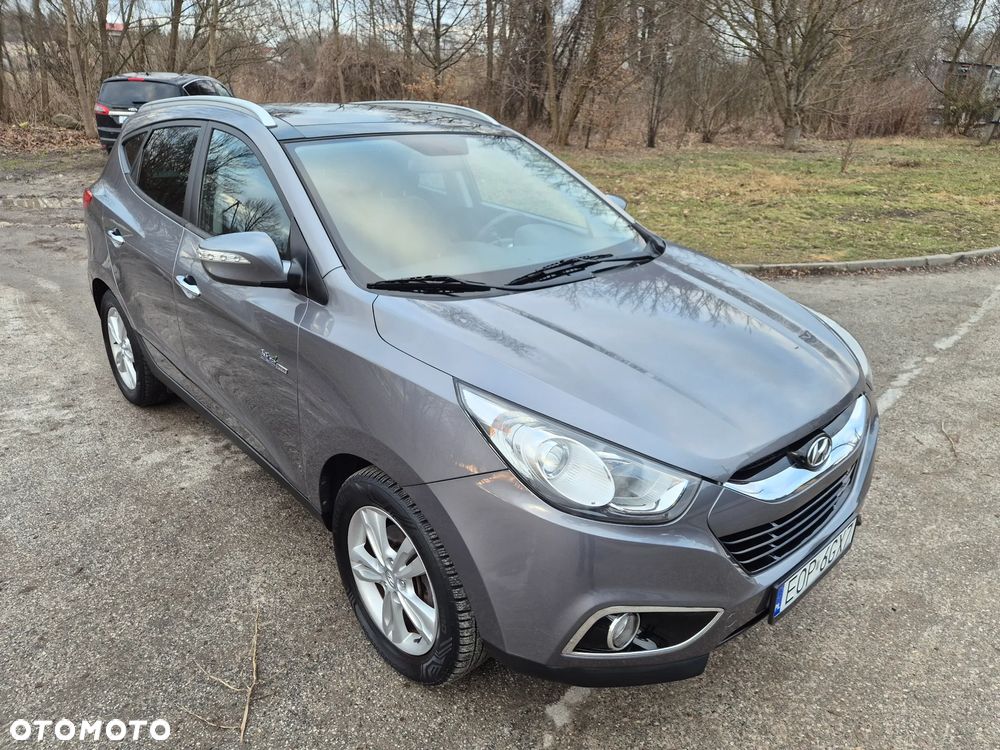 Hyundai ix35 blue 1.6 2WD Finale Silver - 4