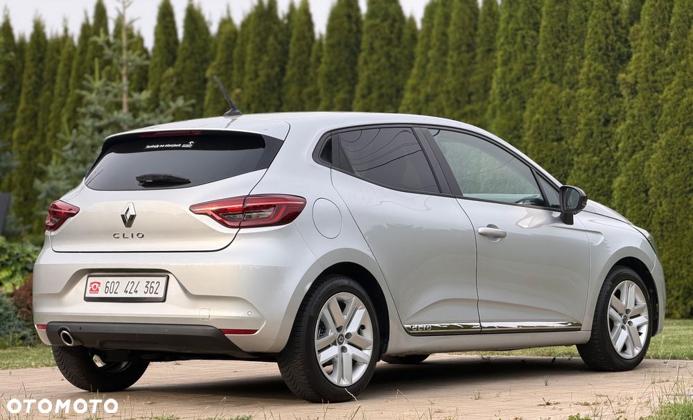 Renault Clio TCe 90 INTENS - 24