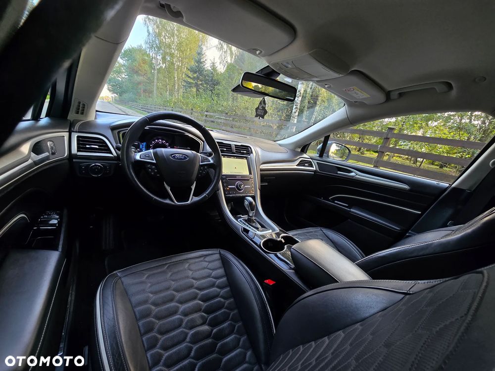 Ford Mondeo Vignale 2.0 Hybrid - 7