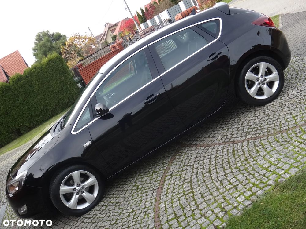 Opel Astra IV 1.4 T Sport - 25