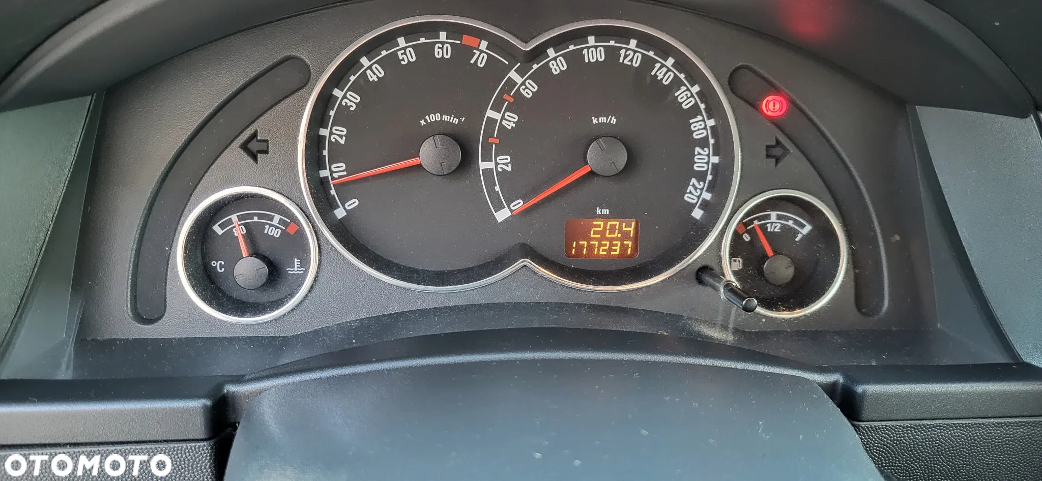 Opel Meriva 1.6 16V - 18