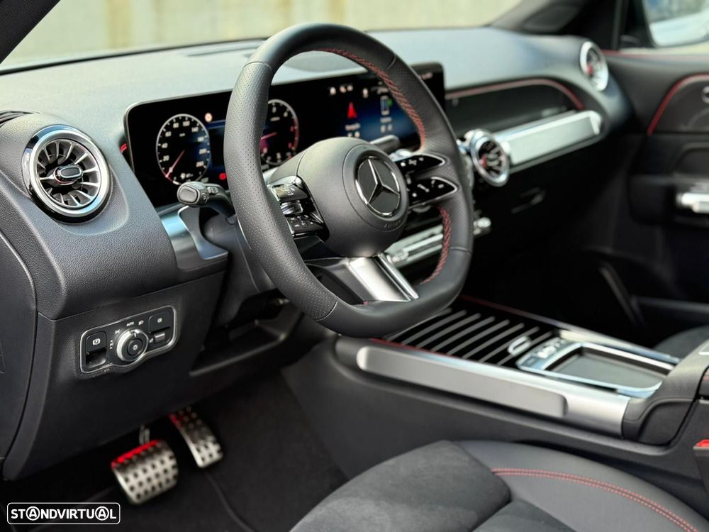 Mercedes-Benz GLB 200 d - 10