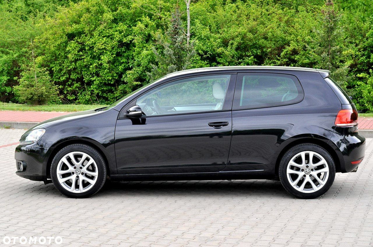 Volkswagen Golf - 5