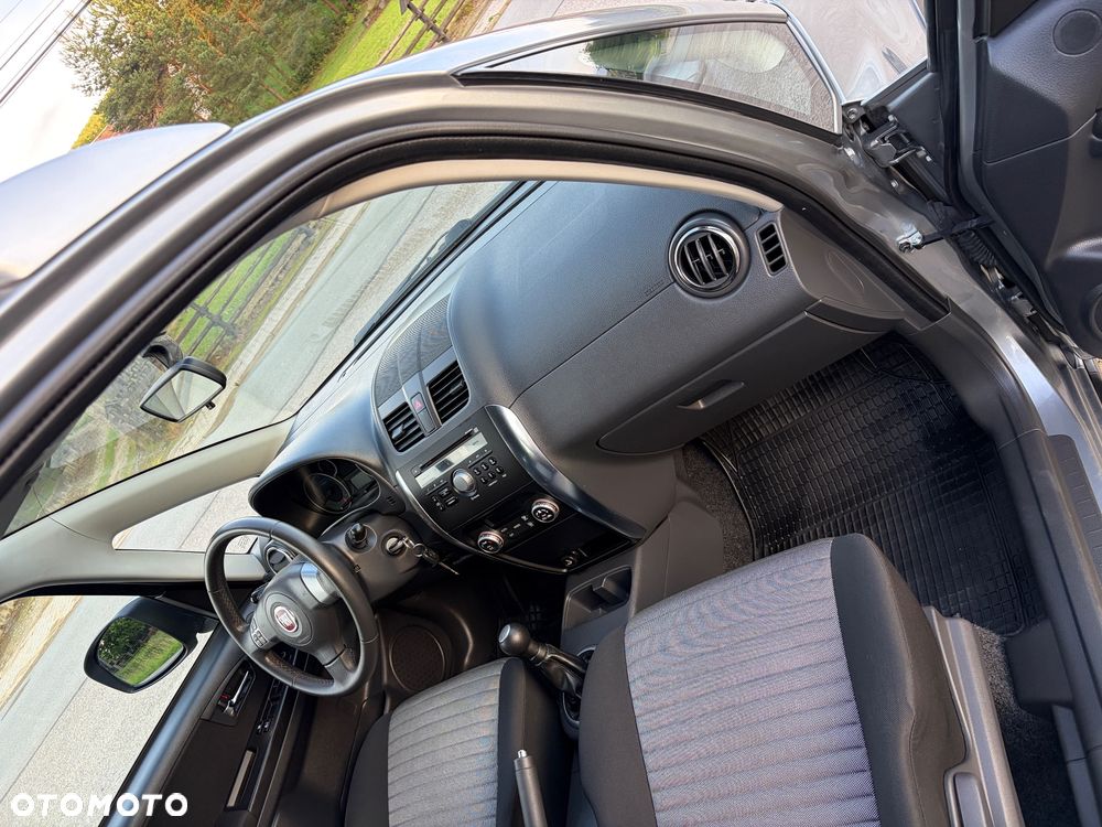 Fiat Sedici 1.6 16V 4x4 My - 23