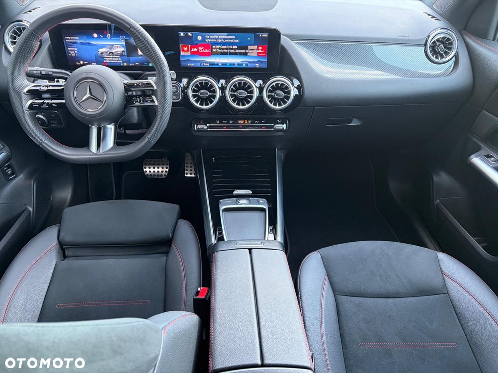 Mercedes-Benz GLA 2024