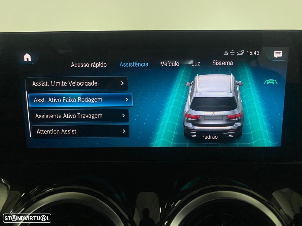 Mercedes-Benz GLB 180 d Progressive - 31