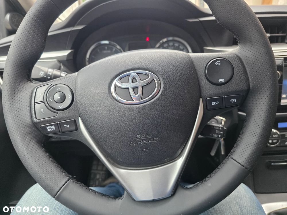 Toyota Corolla 1.6 Active - 6