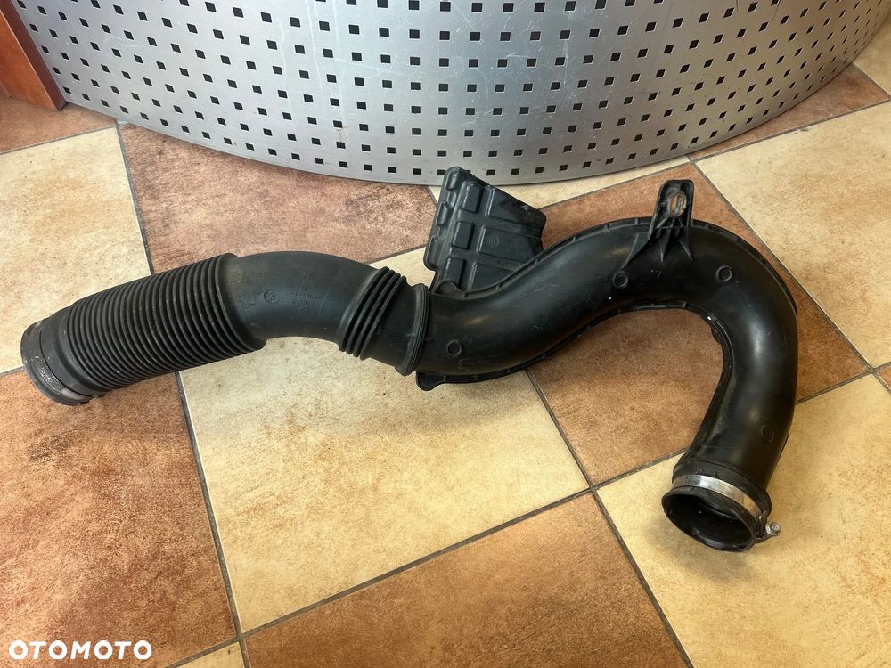 RURA PRZEWÓD WĄŻ POWIETRZA INTERCOOLERA RENAULT TRAFIC III OPEL VIVARO B 1.6 DCI 165755972R 93451664 - 2