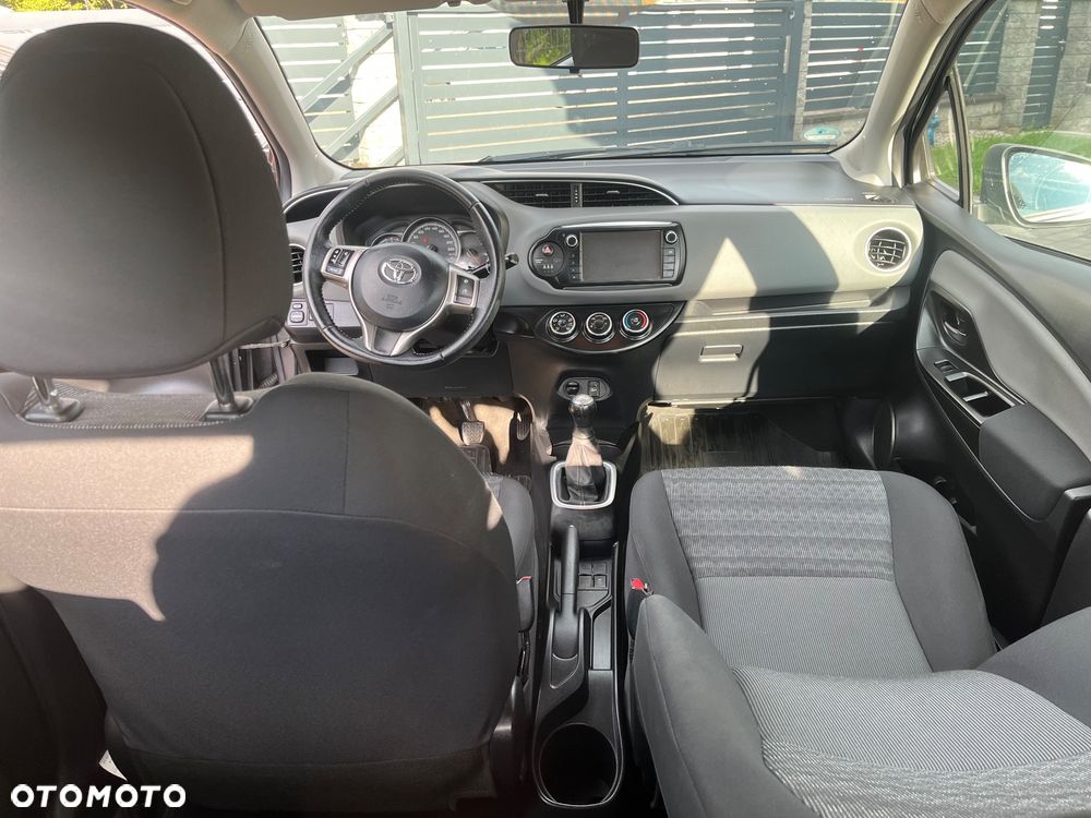 Toyota Yaris 1.0 VVT-i Comfort mit Design-Paket - 15