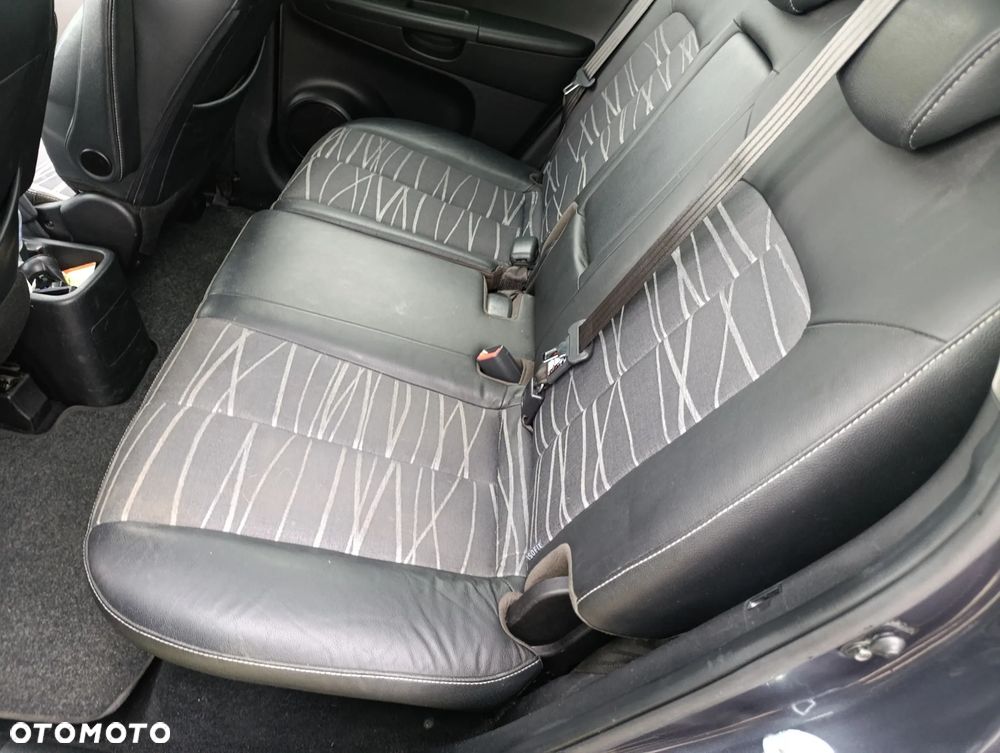 Kia Venga 1.6 Business Line - 14