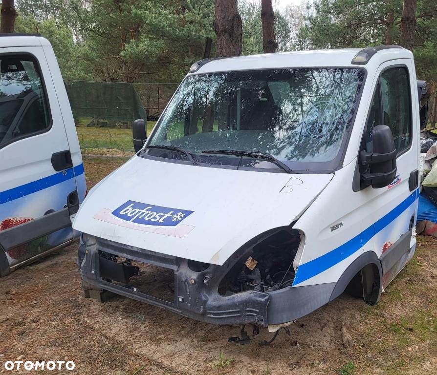 Kabina Iveco Daily 2013 nie Kompletna sanki resory kiper wywrot hds silnik - 2