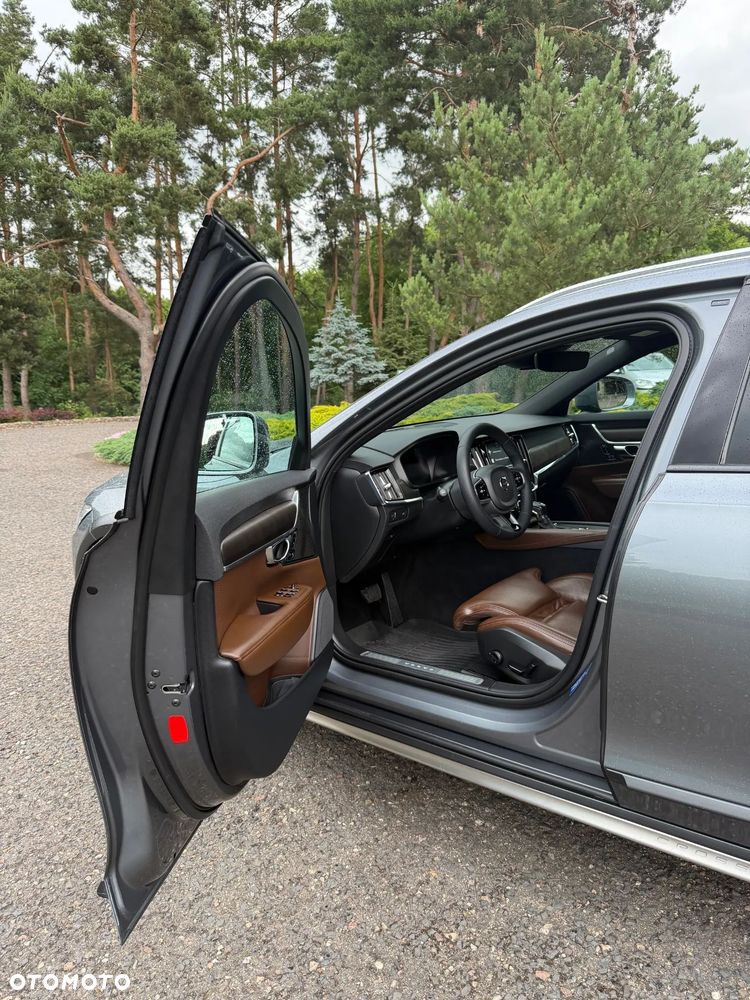 Volvo V90 D5 AWD Inscription - 13