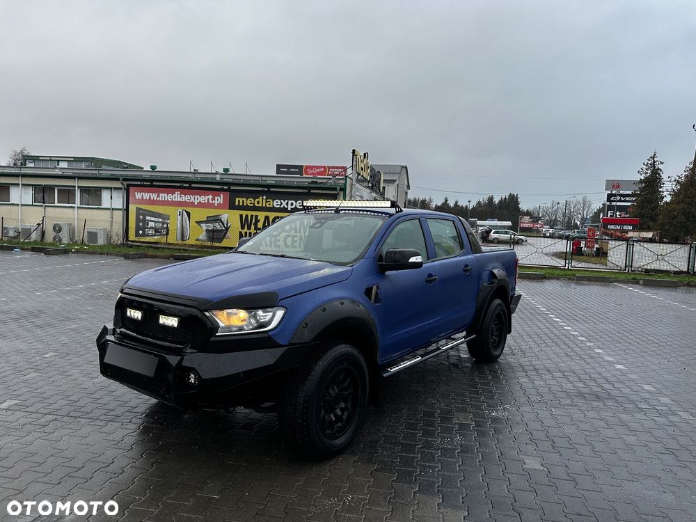 Ford Ranger 2.0 EcoBlue 4x4 DC Wildtrak - 4