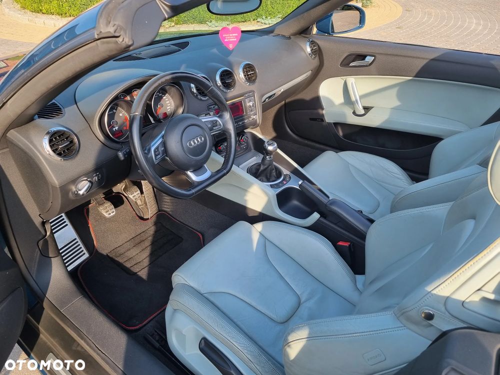 Audi TT Roadster 3.2 FSI Quattro - 4