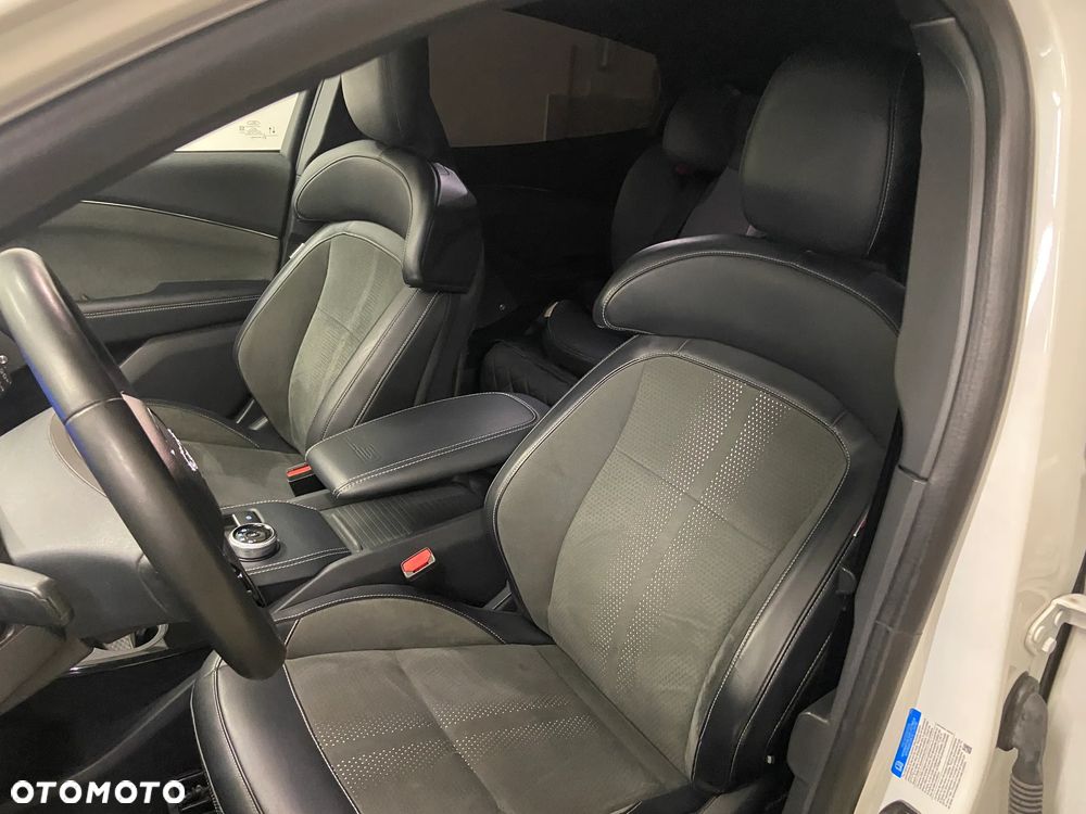 Ford Mustang Mach-E 98kWh AWD GT - 17