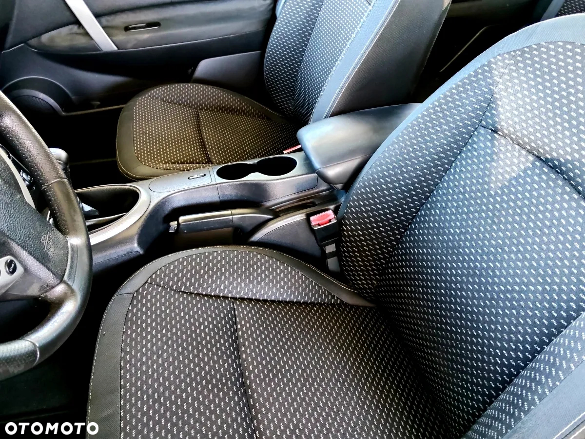 Nissan Qashqai 1.6 Tekna - 9