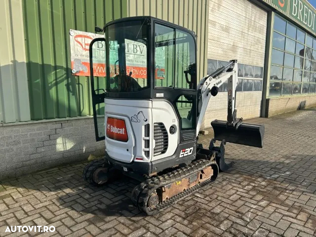 Bobcat E20 - 7