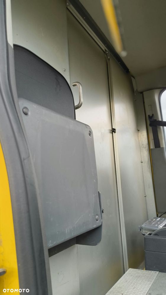 Ford Transit - 16
