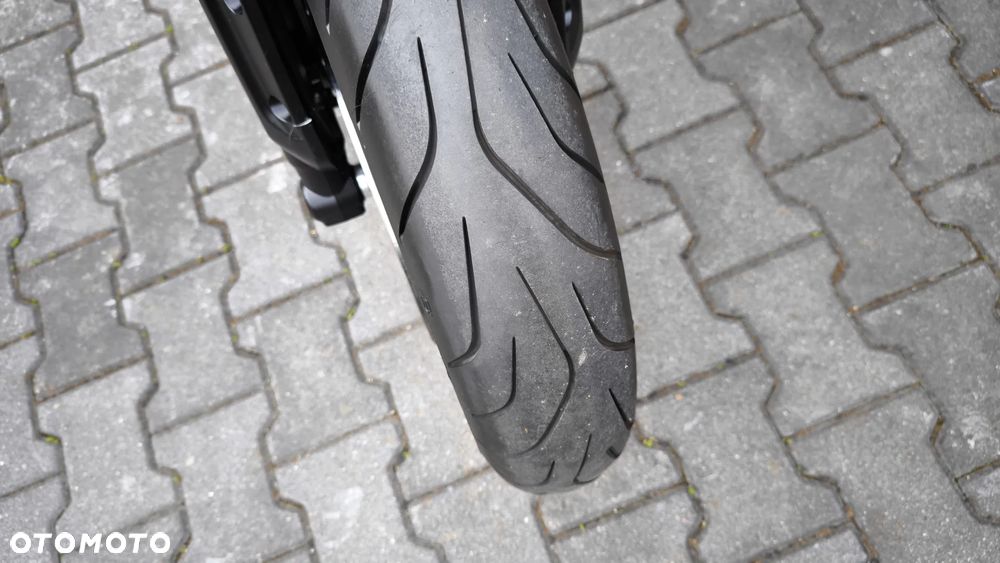 Triumph Trident - 27